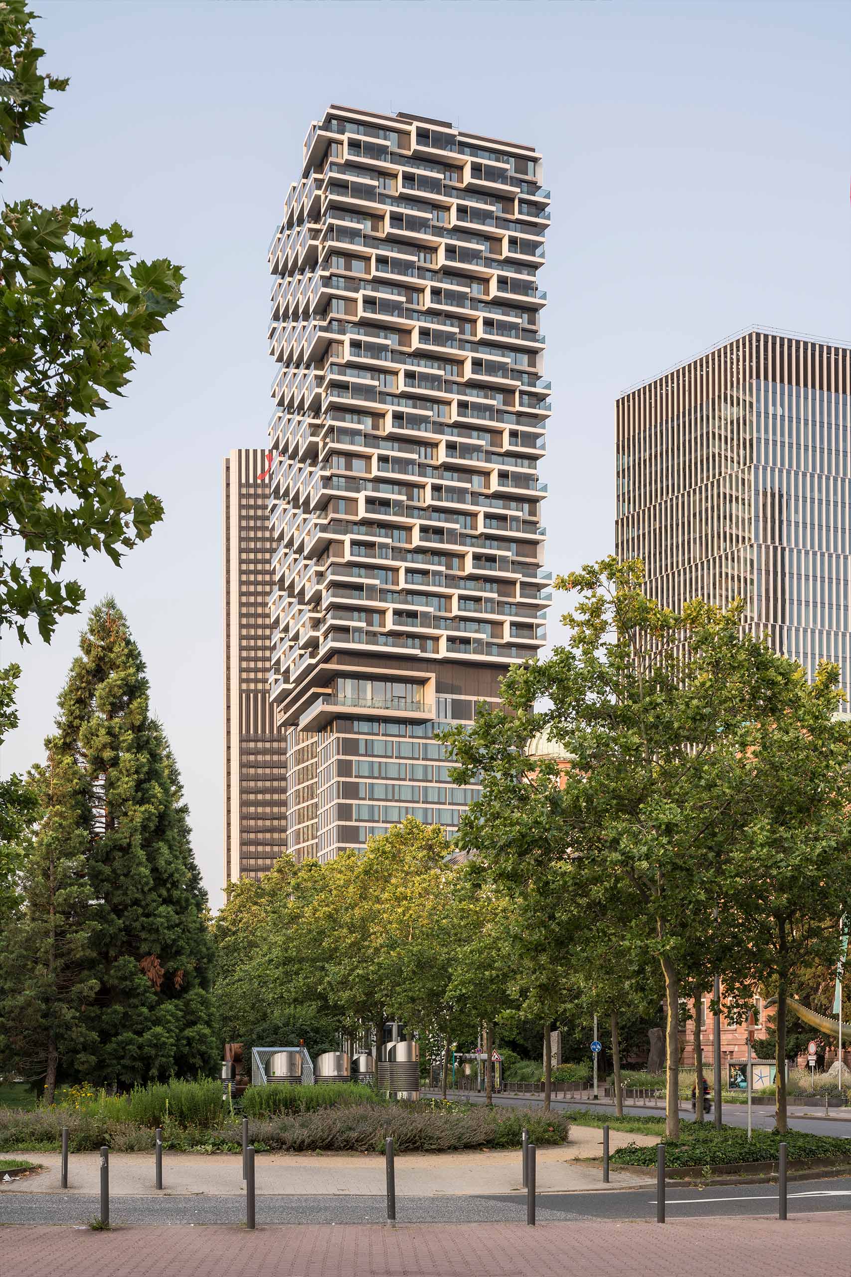 T-Rex Tower, Frankfurt T-Rex Tower, Frankfurt